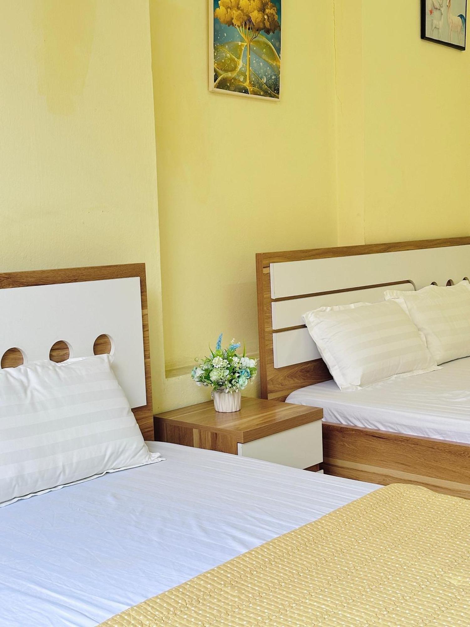 Kim Anh Hotel Ha Long Bagian luar foto